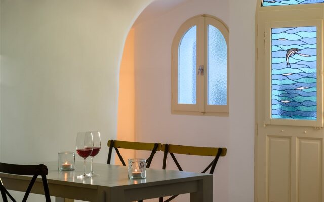 Santorini Suite Home