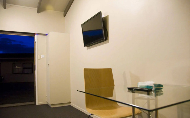 Middlemore Motel