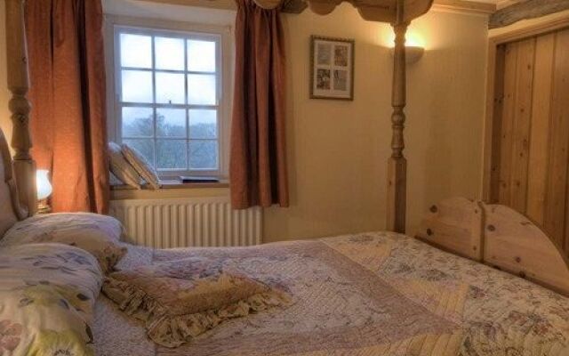 Riverside Bed & Breakfast