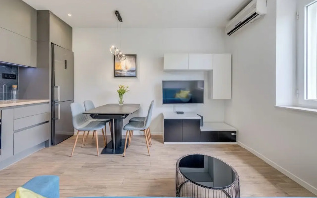 Mambo 1Bedroom Luxury Apartment-Downtown