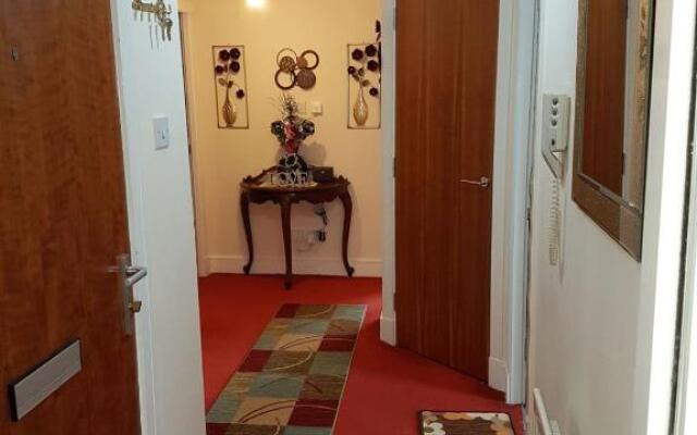 Edinburgh City Deluxe Apartment
