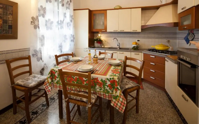 Country House 2 Bedrooms 1 Bathroom - Albenga
