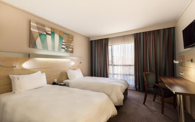 Holiday Inn Express Sandton Woodmead, an IHG Hotel