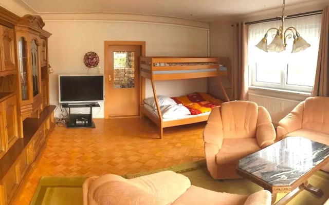 Ferienhaus in Barenstein bei Grunen Hugeln