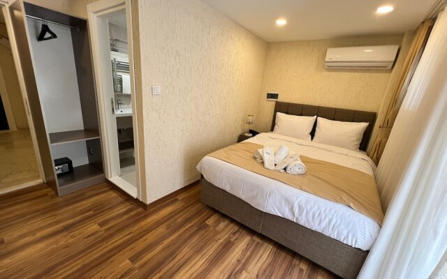 Taksim Nacre 360 Suit