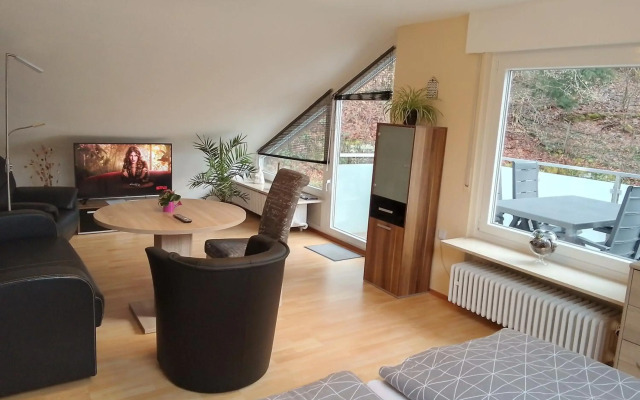 Ferienwohnung in ruhiger Waldrandlage