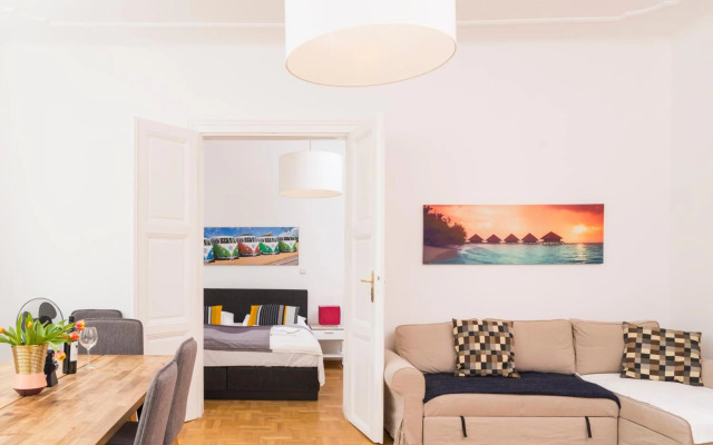 De Luxe Suite Staatsoper by ichbucheAT