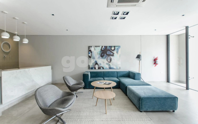 Encantador Apartamento en Villa Morra 1D004