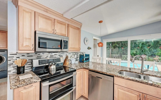 Island Getaway - 205 - 56th