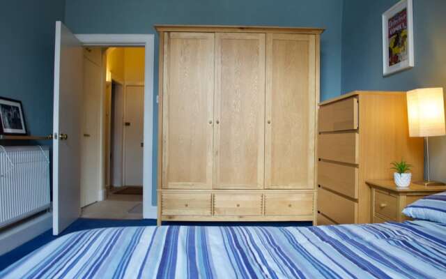 2 Bedroom Flat In Stockton