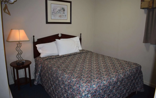 Hope Inn and Suites