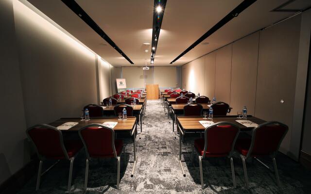Holiday Inn Bursa - City Centre by IHG