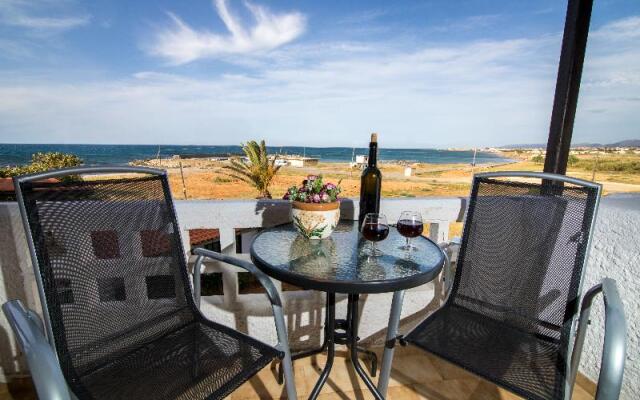 Irilena Apartments Gournes by Checkin