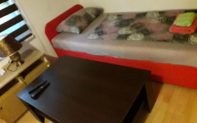 Hostel Topic