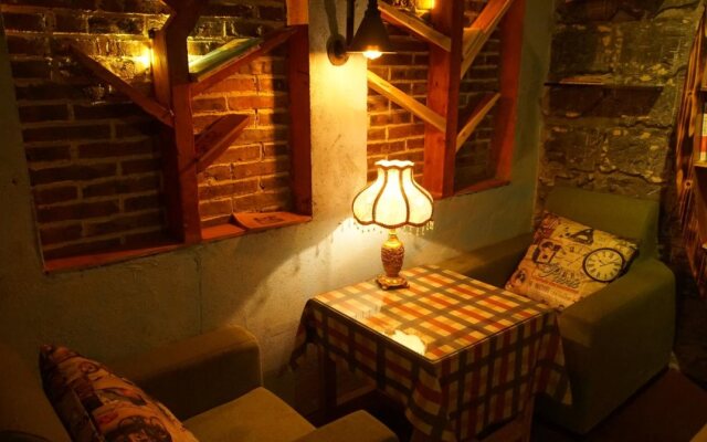 Backpackers Youth Hostel