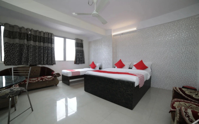 Hotel A3 & Restaurant by OYO Rooms