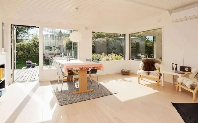 6 Person Holiday Home in Vejby