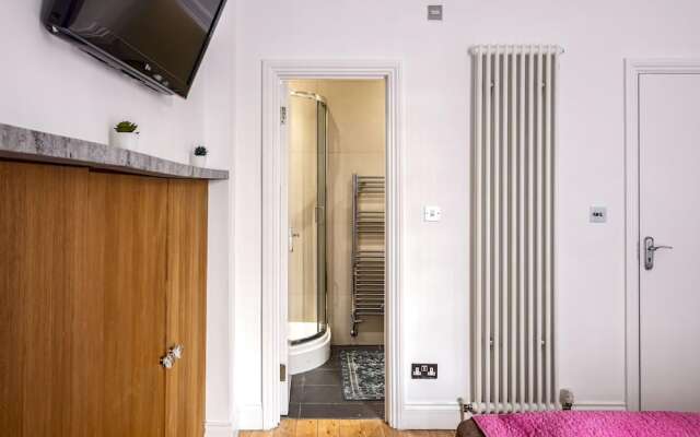 Mayfair Park Lane Lux 2-bedroom Apartment