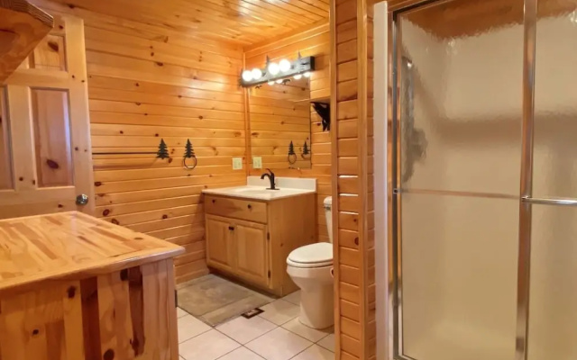 Loon Watch - 4 Br Home