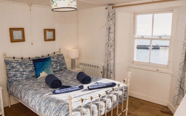 Cliff Cottage