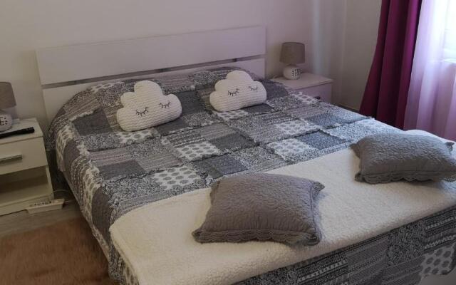 Diamond Apartment