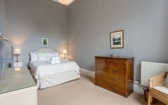 Doune Terrace Apartment: Edinburgh New Town Prime Location