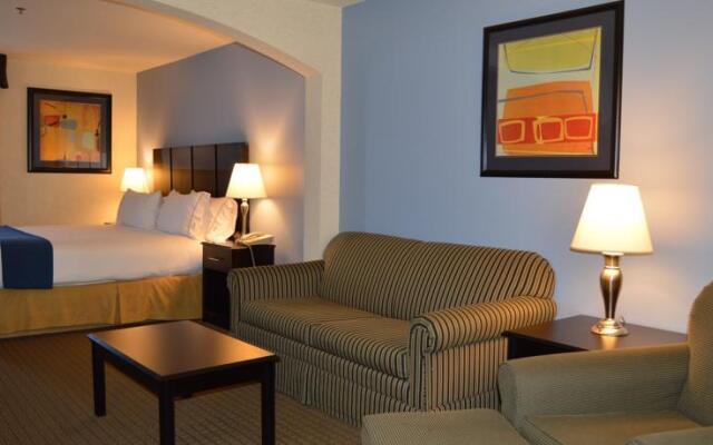 Holiday Inn Express Clinton Oklahoma