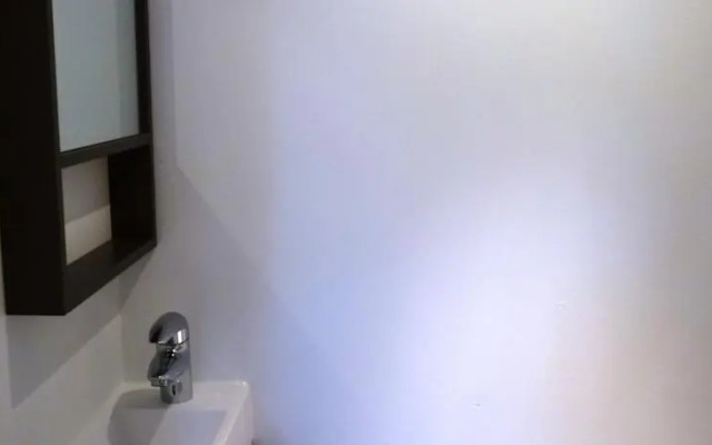 Livia Cannes Vieille Ville Rosella