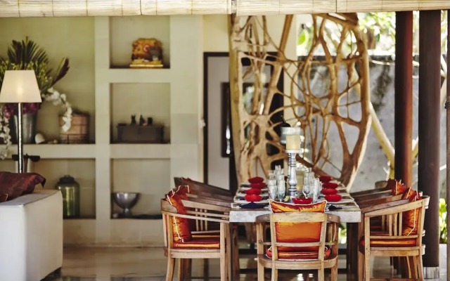 Villa Bangkuang