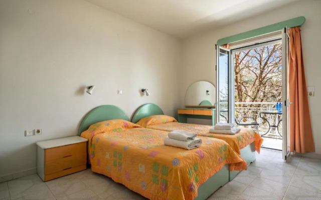 Angela partial sea view 5