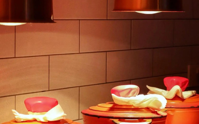 Holiday Inn Brighton Seafront by IHG