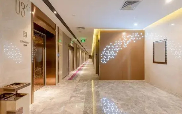 Lavande Hotel (Shenzhen Bao'an International Convention and Exhibition Center)