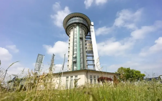 Hotel & Restaurant Infinity