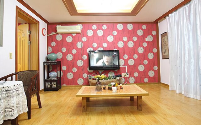 Gyeongju KB Pension