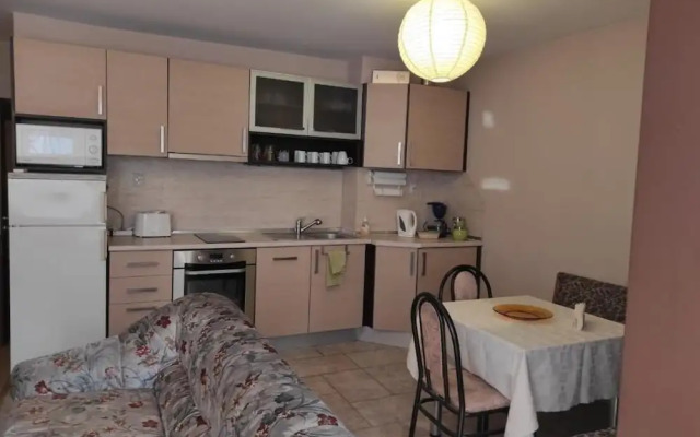 Sunny Apartment With a Wonderful View - Parking