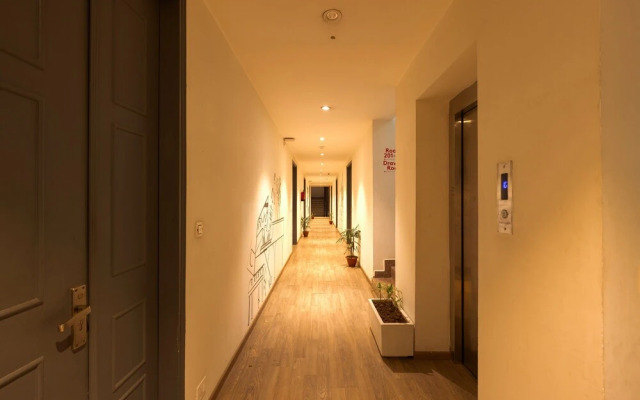Hotel Grand Tashree