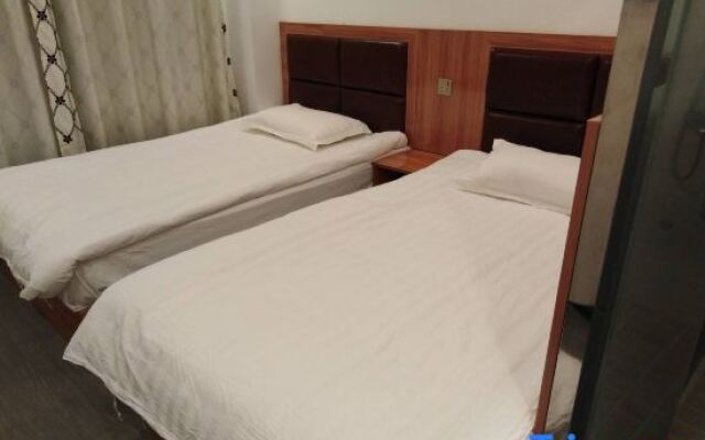 Pingtang Tianyi Hotel