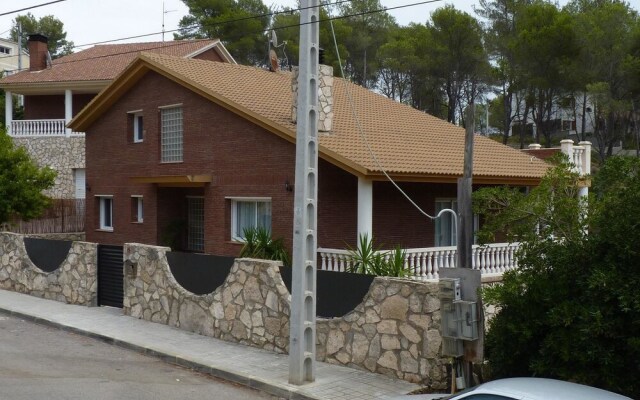 House With 4 Bedrooms in Olivella, With Wonderful Mountain View, Priva