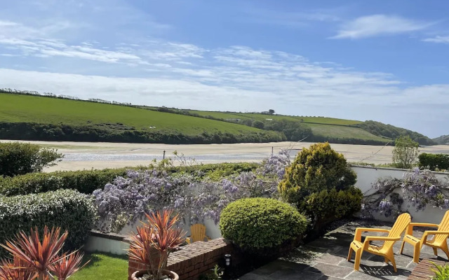 Newquay Tamarisk Lodge on the Gannel