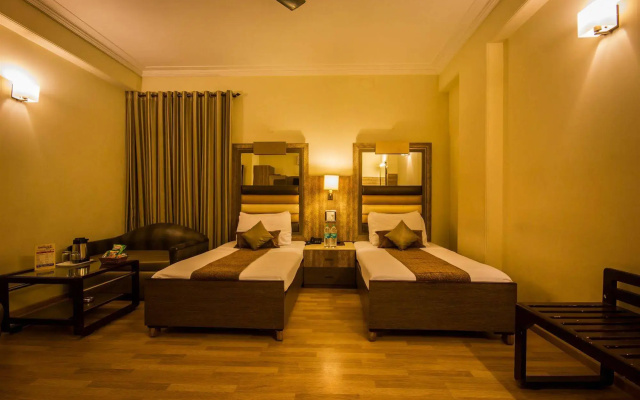 The Sun Court  Yatri