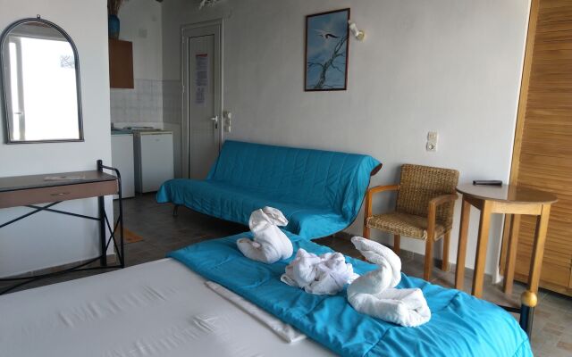 Amaranthos Skiathos View