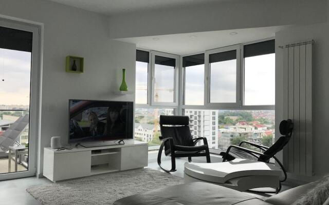 Luxury Westpark 2 Residence Lake View W2