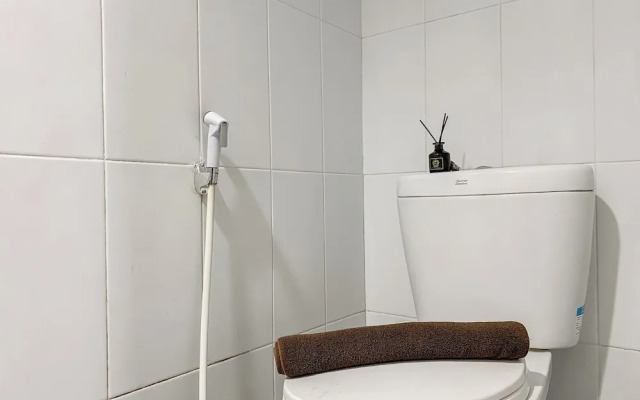 Best Deal And Homey Studio Grand Sentraland Karawang Apartment