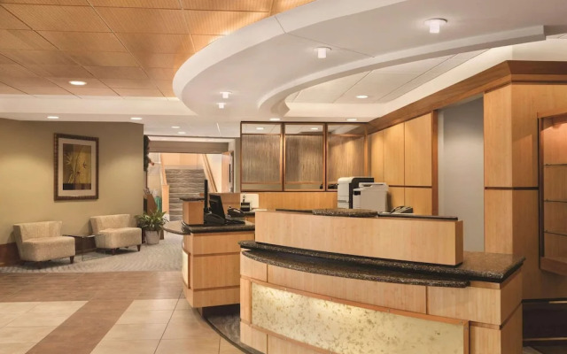 DoubleTree by Hilton Providence Airport Warwick