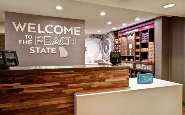 Hampton Inn Atlanta-Mall Of Georgia