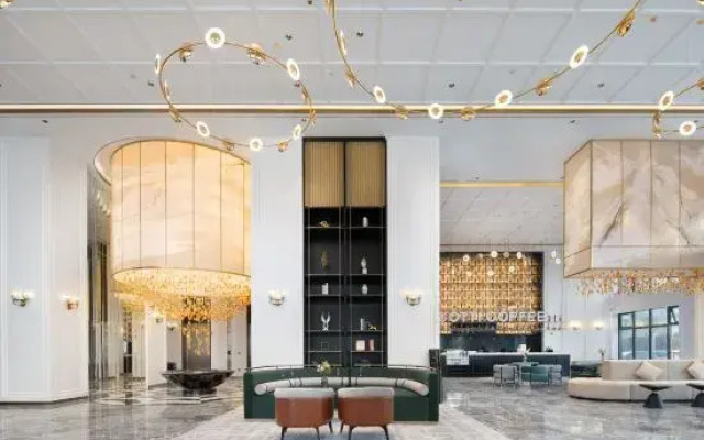 Yunfu Xinxing XANA Deluxe Hotel