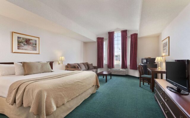 Days Inn by Wyndham Carrollton