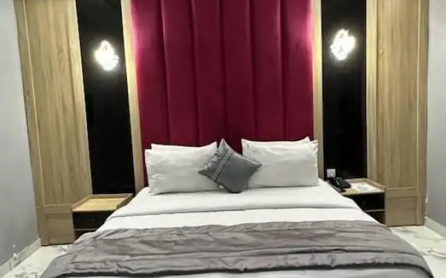mountaintop suite and apartment