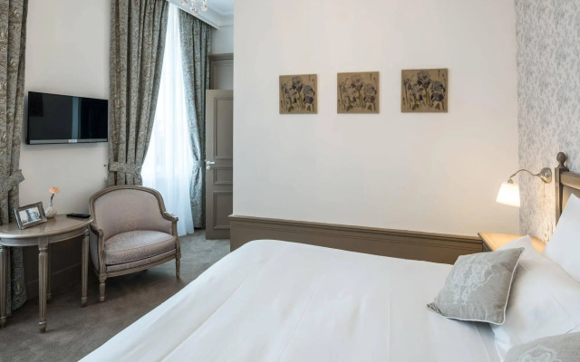 Château de Montabert