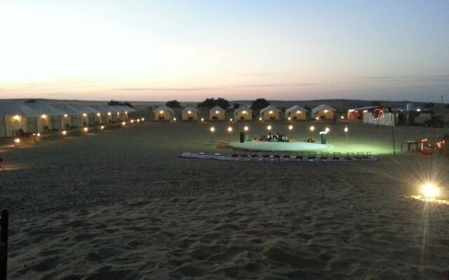 Seven Palms Luxury Camp